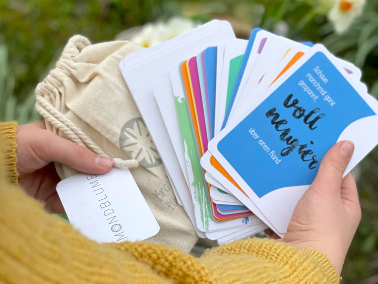 mb_kraftkarten_hand_603a50d7-ed25-4374-9502-76f784a3fd5d